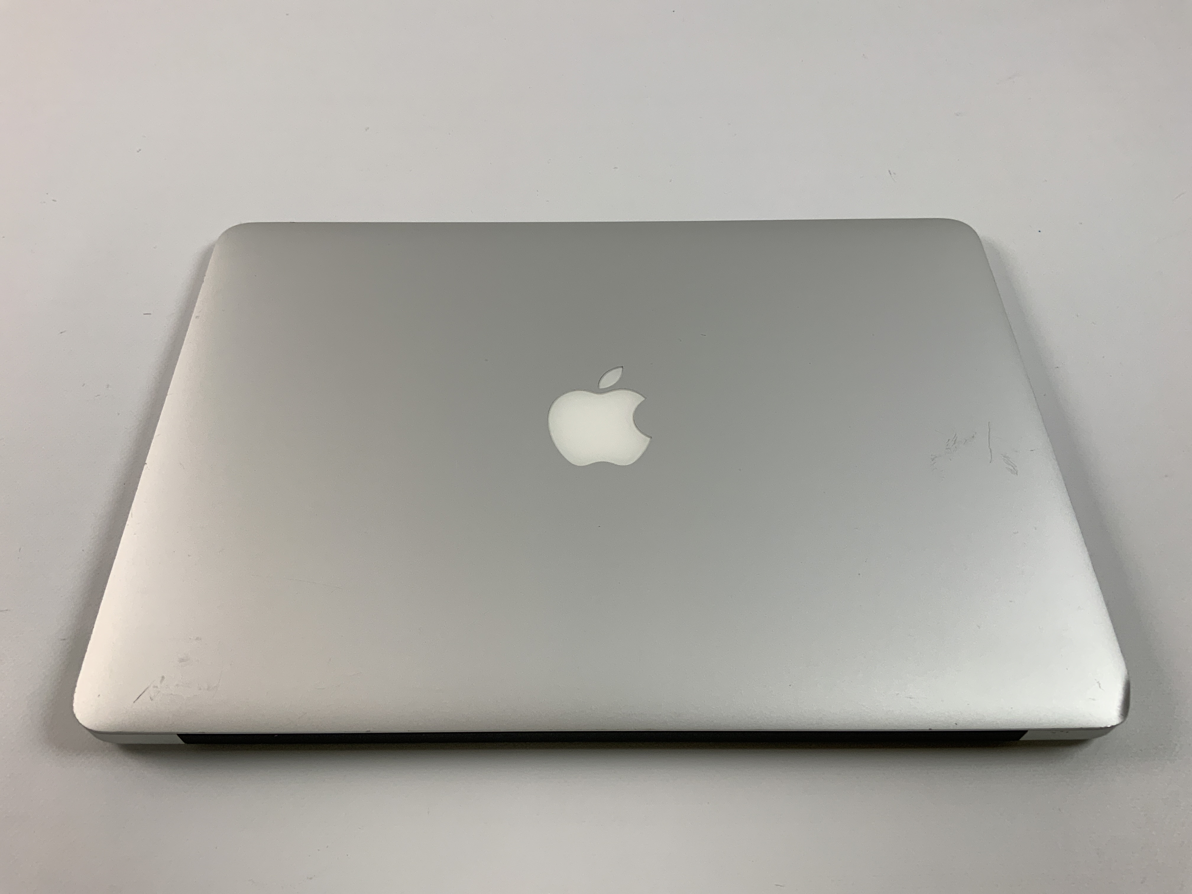 MacBook Air 13" Mid 2017 (Intel Core i5 1.8 GHz 8 GB RAM 256 GB SSD), Intel Core i5 1.8 GHz, 8 GB RAM, 256 GB SSD, imagen 3